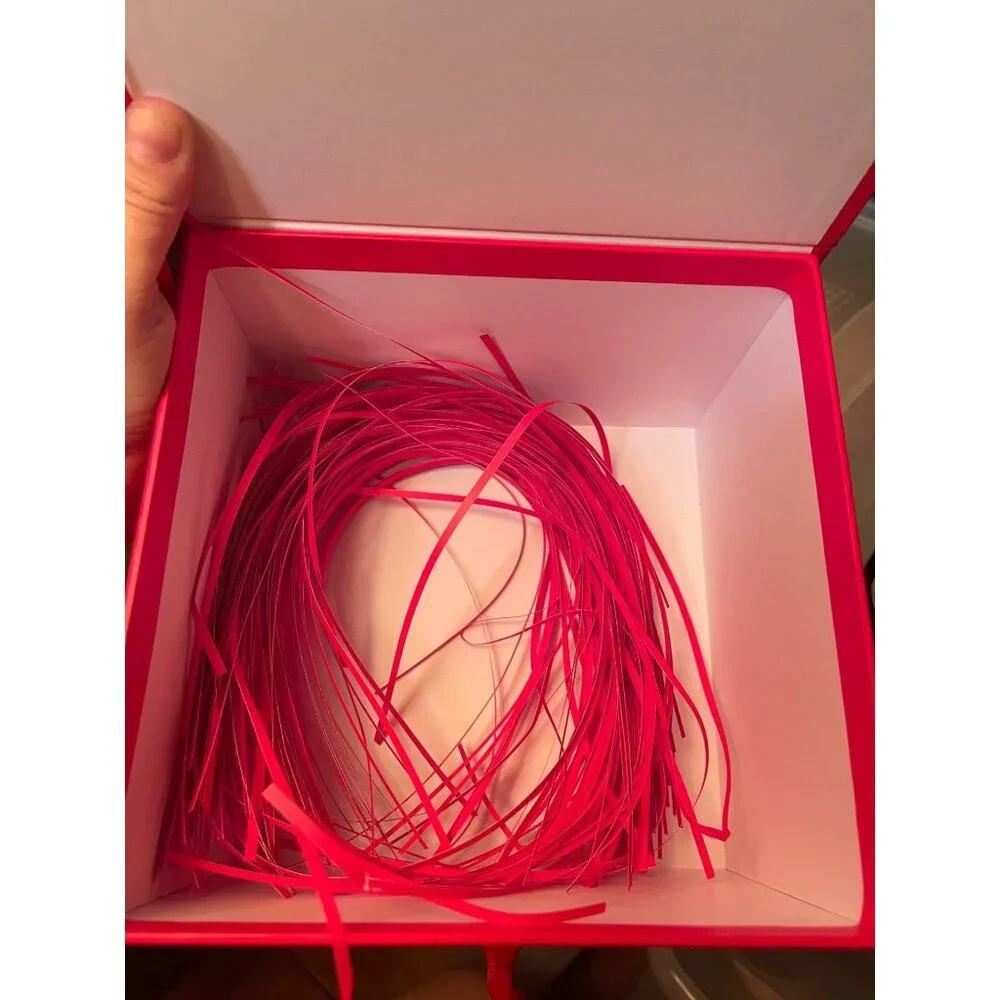 Hallmark Red Gift Box W/ Ribbon Lid Closure & Decorative Fill